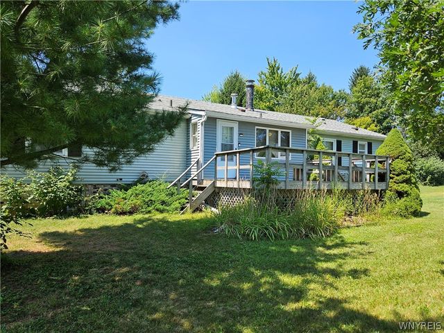 6031 Smith Road, Hamburg, NY 14075