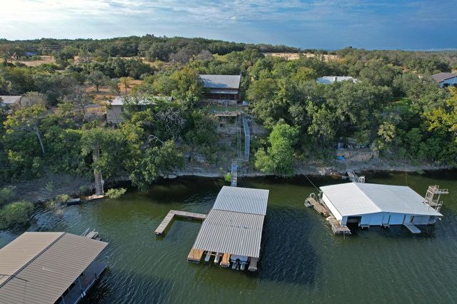 707 Cat Hollow Club DR, Spicewood, TX 78669