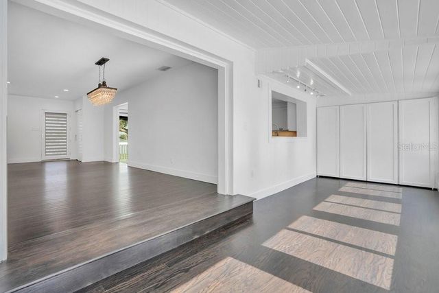 812 EAST BOULEVARD, Windermere, FL 34786