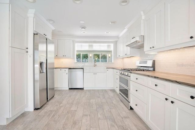 812 EAST BOULEVARD, Windermere, FL 34786