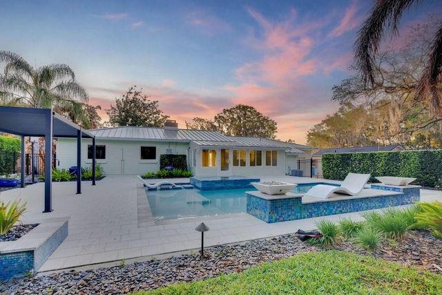 812 EAST BOULEVARD, Windermere, FL 34786