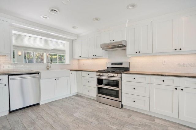 812 EAST BOULEVARD, Windermere, FL 34786