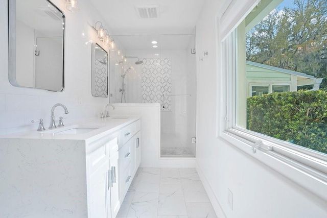 812 EAST BOULEVARD, Windermere, FL 34786