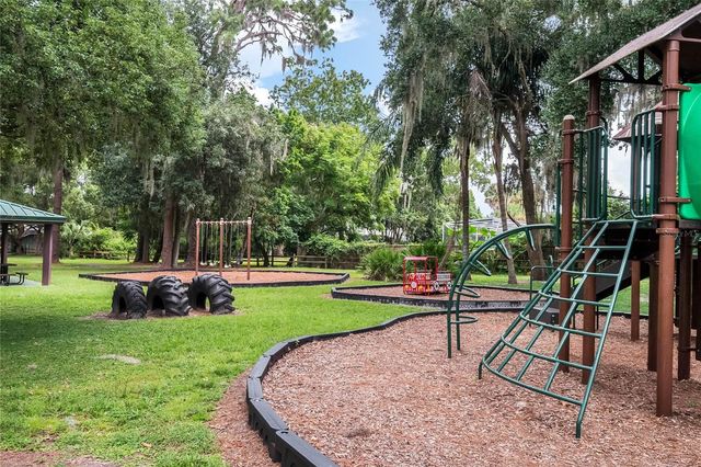 812 EAST BOULEVARD, Windermere, FL 34786