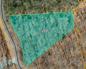 208 Serpentine Drive, Columbus, NC 28722