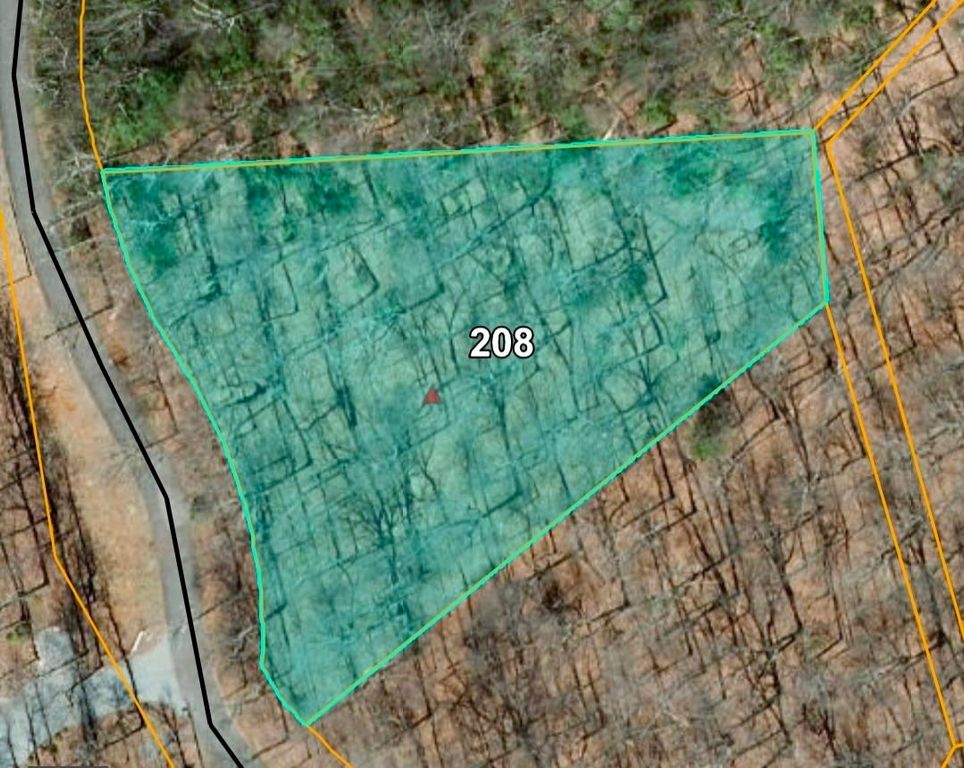 208 Serpentine Drive, Columbus, NC 28722