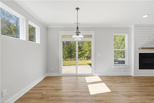 110 Waggle DR, Suffolk, VA 23434