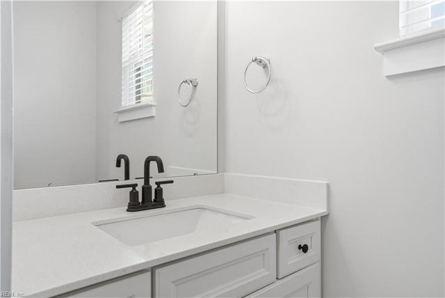 110 Waggle DR, Suffolk, VA 23434