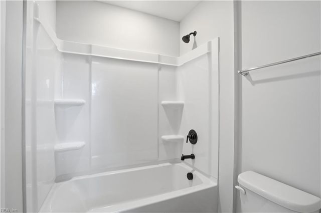 110 Waggle DR, Suffolk, VA 23434