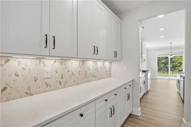 110 Waggle DR, Suffolk, VA 23434