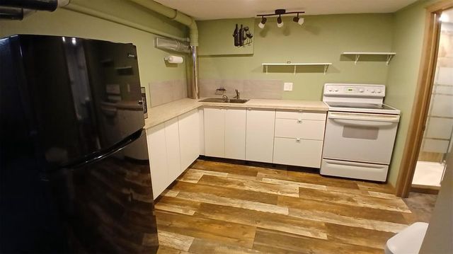 1004 Jefferson Avenue, Chippewa Falls, WI 54729
