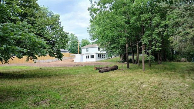 1004 Jefferson Avenue, Chippewa Falls, WI 54729