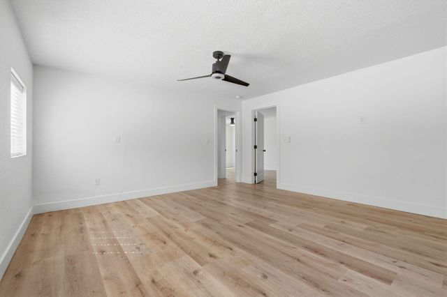 34453 Sierra Drive, Lemon Cove, CA 93244