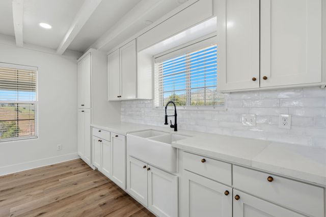 34453 Sierra Drive, Lemon Cove, CA 93244