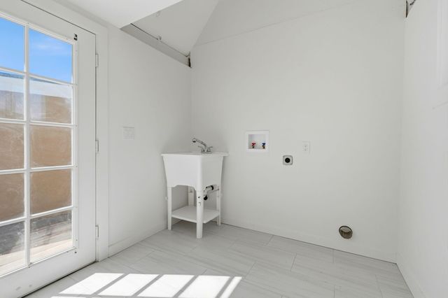 34453 Sierra Drive, Lemon Cove, CA 93244