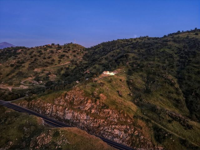 34453 Sierra Drive, Lemon Cove, CA 93244