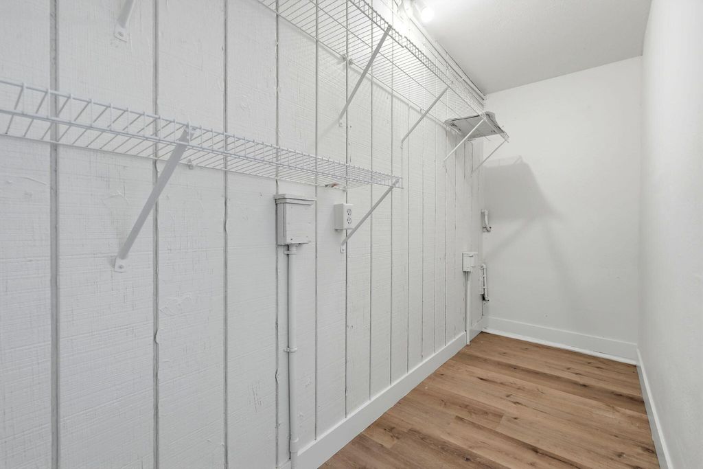 Image 23 of property listing at 34453 Sierra Drive, Lemon Cove, CA 93244