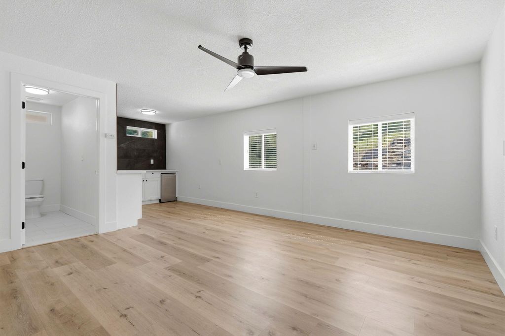 Image 35 of property listing at 34453 Sierra Drive, Lemon Cove, CA 93244