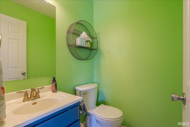 1869 Sandal Way, Newburgh, IN 47630
