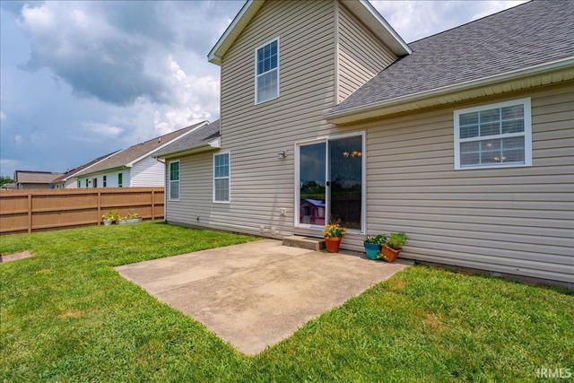 1869 Sandal Way, Newburgh, IN 47630