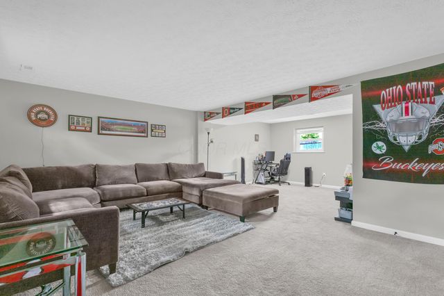 1944 Coghill Drive, Columbus, OH 43229