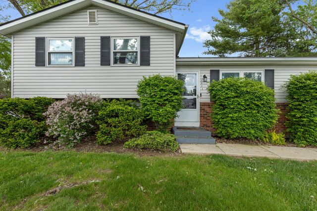1944 Coghill Drive, Columbus, OH 43229