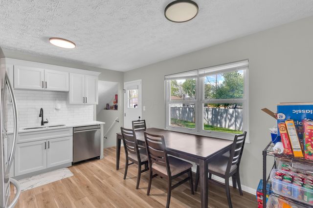 1944 Coghill Drive, Columbus, OH 43229