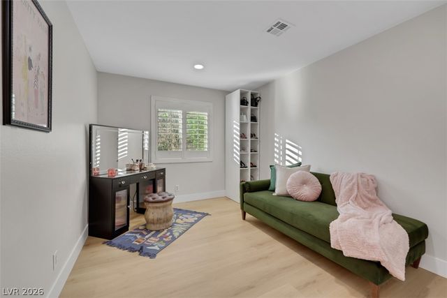 3001 Ocean Port Drive, Las Vegas, NV 89117