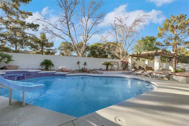 3001 Ocean Port Drive, Las Vegas, NV 89117