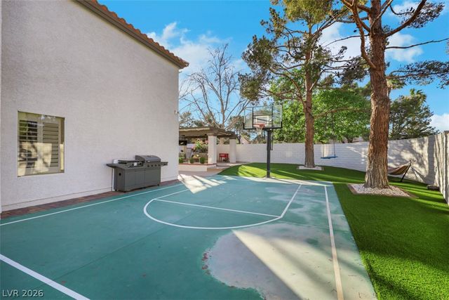 3001 Ocean Port Drive, Las Vegas, NV 89117