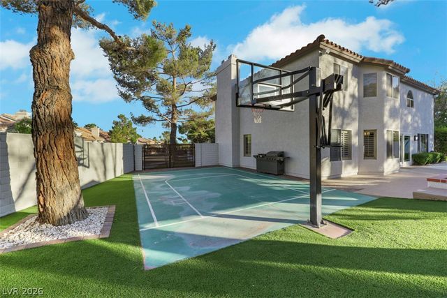 3001 Ocean Port Drive, Las Vegas, NV 89117