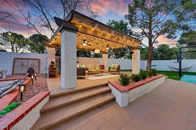 3001 Ocean Port Drive, Las Vegas, NV 89117