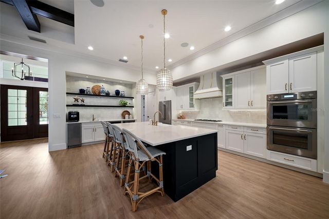 19443 BEACON PARK PLACE, Bradenton, FL 34202