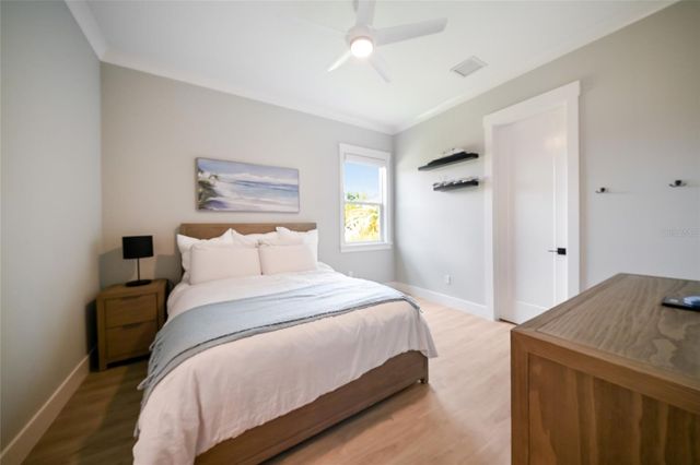 19443 BEACON PARK PLACE, Bradenton, FL 34202