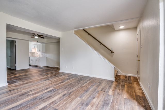 226 Rolling Hills Place, Lancaster, TX 75146