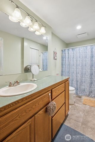 1032 138th Street E, Tacoma, WA 98445