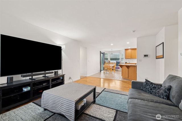 1032 138th Street E, Tacoma, WA 98445