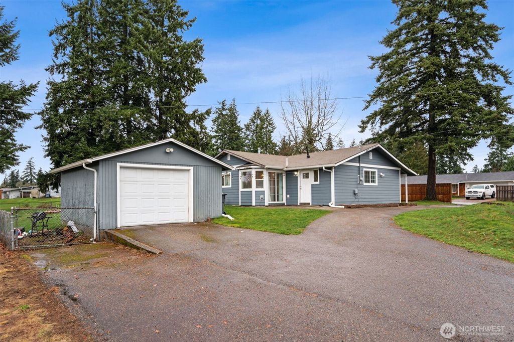 1032 138th Street E, Tacoma, WA 98445