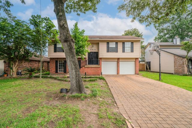5831 Caldicote Street, Humble, TX 77346