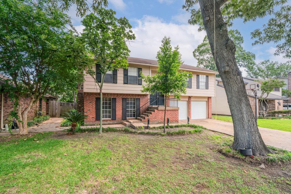 5831 Caldicote Street, Humble, TX 77346