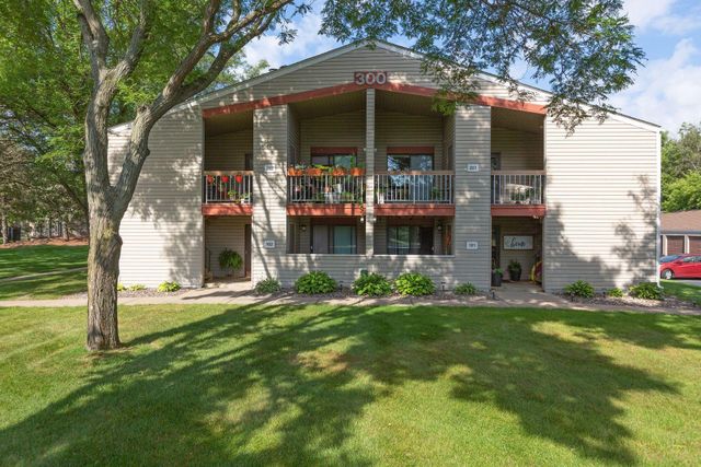 350 Shelard Parkway 111, Saint Louis Park, MN 55426