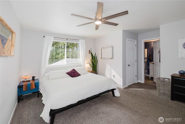 11704 41st Ave Ct NW, Gig Harbor, WA 98332