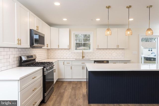 2905 SPARROWS POINT RD, Sparrows Point, MD 21219