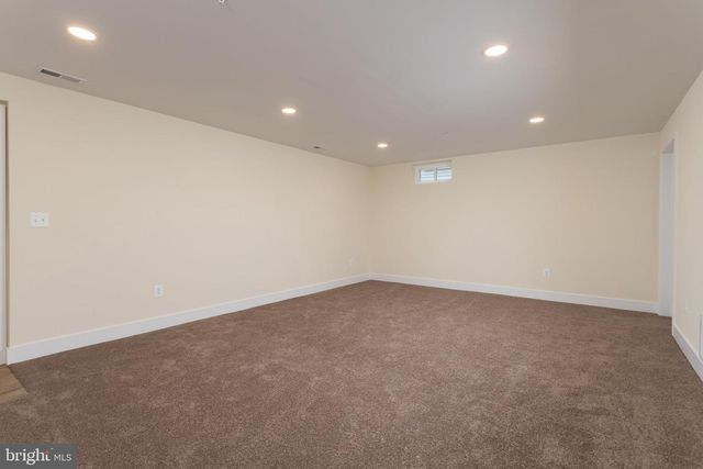 2905 SPARROWS POINT RD, Sparrows Point, MD 21219