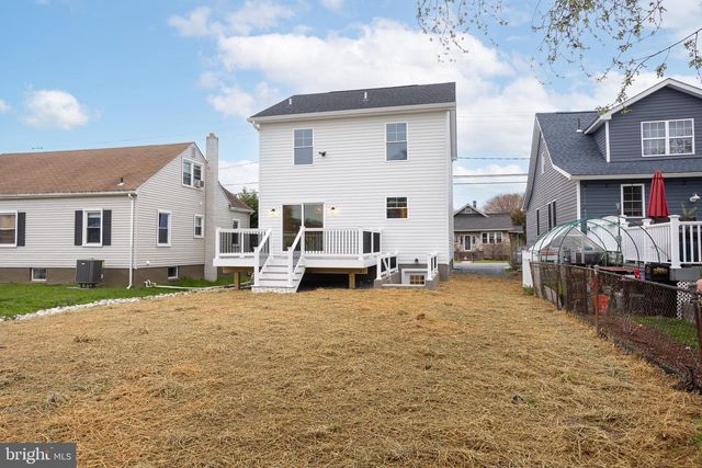 2905 SPARROWS POINT RD, Sparrows Point, MD 21219