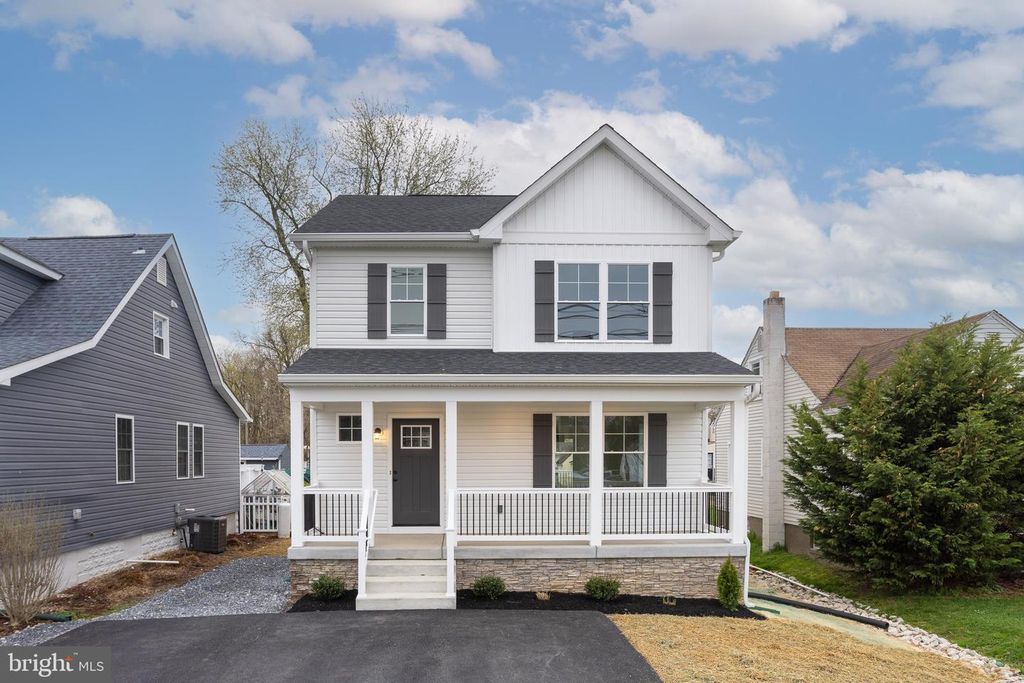 2905 SPARROWS POINT RD, Sparrows Point, MD 21219