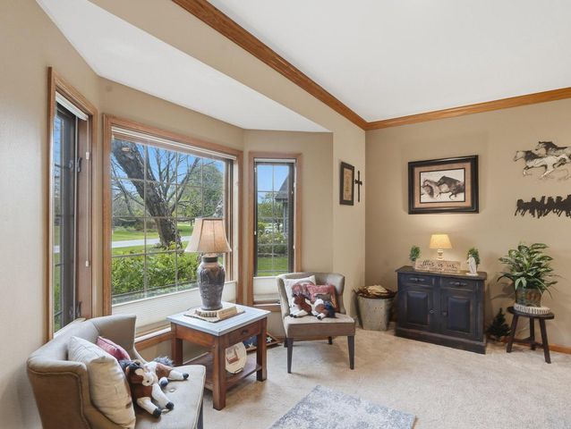 13370 Maple Ridge ROAD, New Berlin, WI 53151