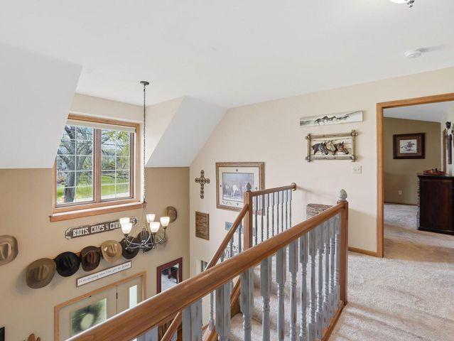 13370 Maple Ridge ROAD, New Berlin, WI 53151