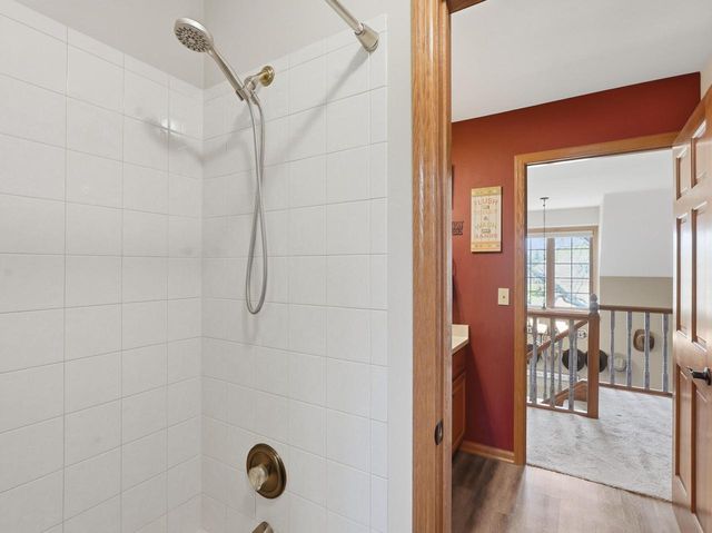 13370 Maple Ridge ROAD, New Berlin, WI 53151