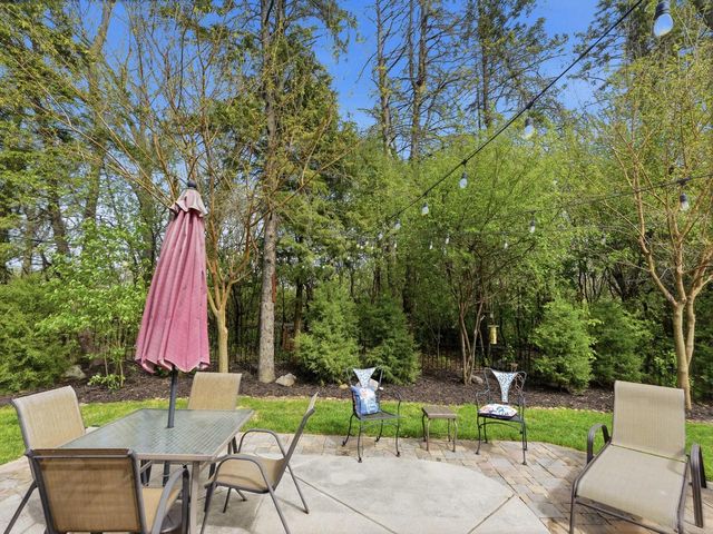 13370 Maple Ridge ROAD, New Berlin, WI 53151